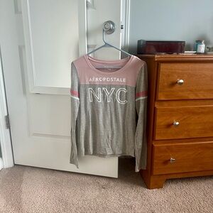 Medium Aéropostale top